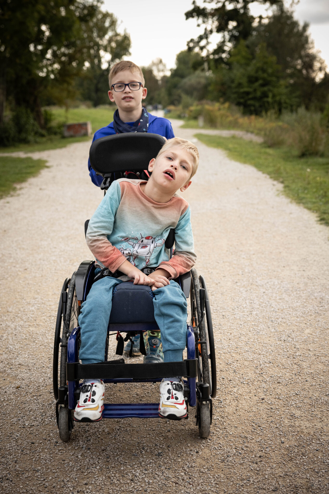 Luca und Nico (Buntes Blatt Nov25)